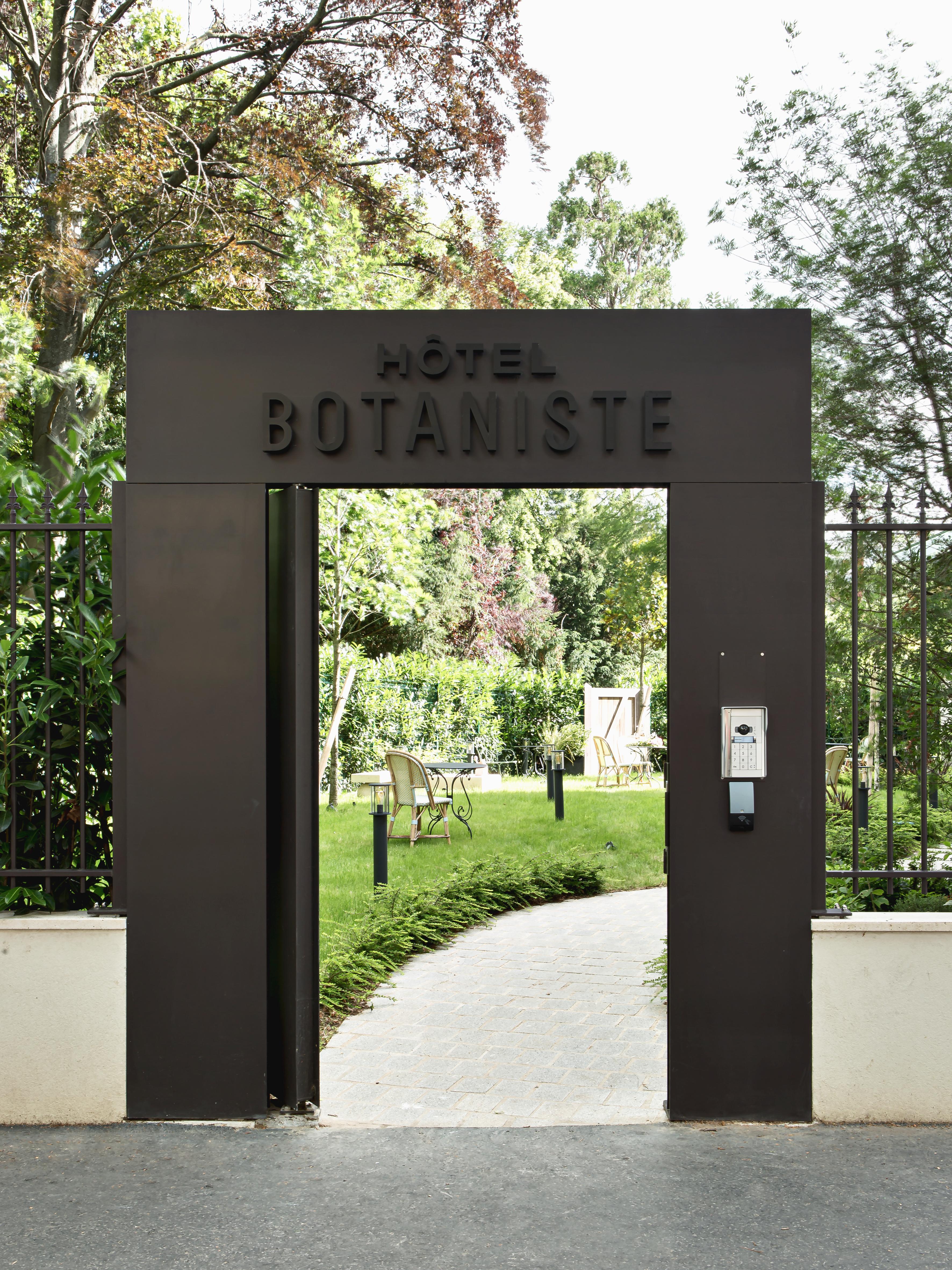 Hotel Botaniste Paris Exterior photo